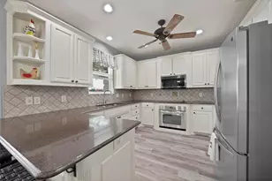 300 Buena Vista Dr, Willow Park, TX 76087 - Photo 10