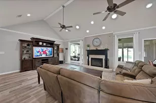 300 Buena Vista Dr, Willow Park, TX 76087 - Photo 8