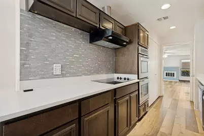 9650 Bryson Drive, Dallas, TX 75238 - Photo 4