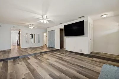 9650 Bryson Drive, Dallas, TX 75238 - Photo 2