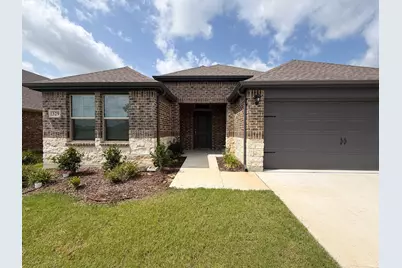 329 Thoroughbred Street, Waxahachie, TX 75165 - Photo 2