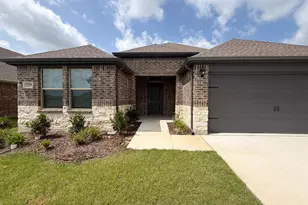 329 Thoroughbred St, Waxahachie, TX 75165 - Photo 2