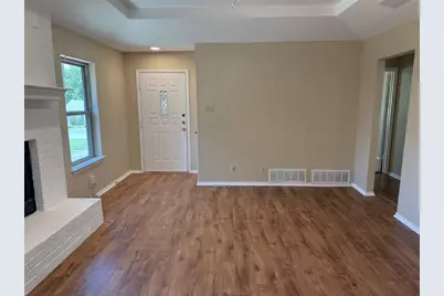 2212 Bolivar Street, Denton, TX 76201 - Photo 4