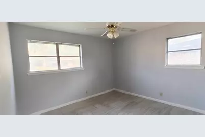 1125 Valley View Drive, Hurst, TX 76053 - Photo 10