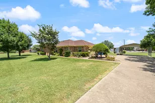 5900 Priscilla Ln, Kaufman, TX 75142 - Photo 2