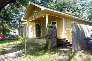 905 Isbell Rd, Fort Worth, TX 76114 - Photo 2