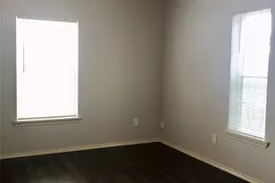 905 Isbell Rd, Fort Worth, TX 76114 - Photo 4