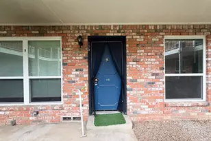 518 N Rogers St, Waxahachie, TX 75165 - Photo 1