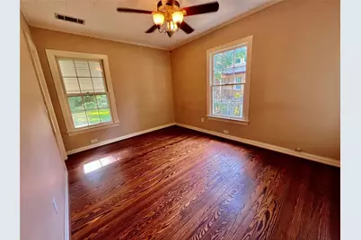 531 S Dallas Avenue, Lancaster, TX 75146 - Photo 10