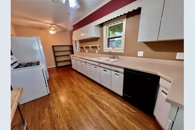 531 S Dallas Avenue, Lancaster, TX 75146 - Photo 8