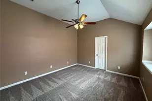 1910 Lombard St, Garland, TX 75043 - Photo 18