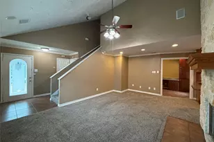 1910 Lombard St, Garland, TX 75043 - Photo 6