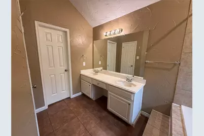 1910 Lombard Street, Garland, TX 75043 - Photo 26