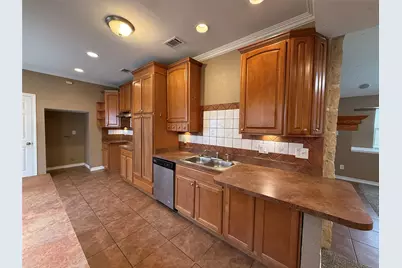 1910 Lombard Street, Garland, TX 75043 - Photo 8
