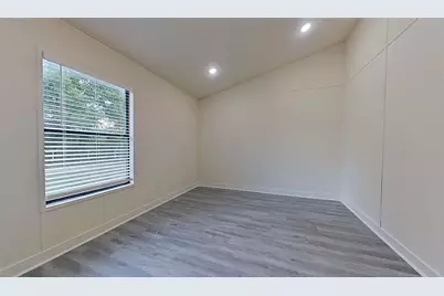 1404 Arvel Circle, Reno, TX 76020 - Photo 14