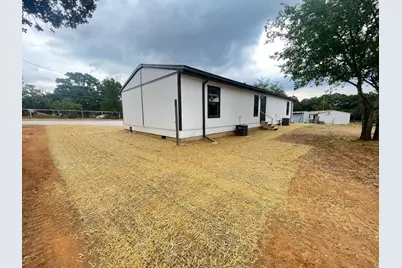 1404 Arvel Circle, Reno, TX 76020 - Photo 2