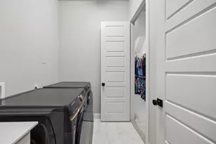 1751 Blackfoot Pkwy, Waxahachie, TX 75165 - Photo 22