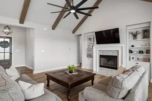 1751 Blackfoot Pkwy, Waxahachie, TX 75165 - Photo 10
