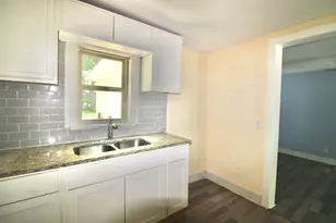 1206 S Edgefield Ave, Dallas, TX 75208 - Photo 6