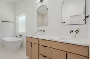 1138 Nolte Dr, Dallas, TX 75208 - Photo 24
