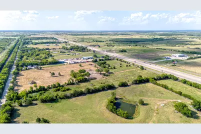 1040 NW McKinney Street, Rice, TX 75155 - Photo 12