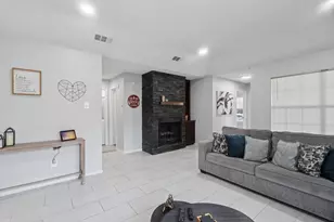 9780 Windy Rdg Rd, Frisco, TX 75033 - Photo 4