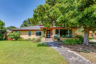 1839 Shelmire Dr, Dallas, TX 75224 - Photo 2