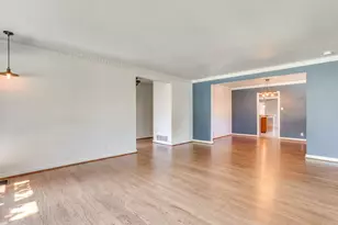 1839 Shelmire Dr, Dallas, TX 75224 - Photo 6