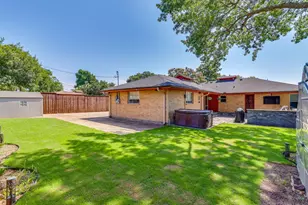 1839 Shelmire Dr, Dallas, TX 75224 - Photo 32