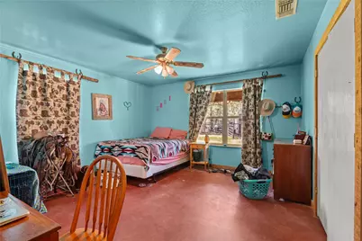 262 N Cheyenne Trail, Springtown, TX 76082 - Photo 14