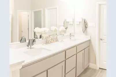 3608 Rolling Meadows Drive, Grand Prairie, TX 76065 - Photo 8