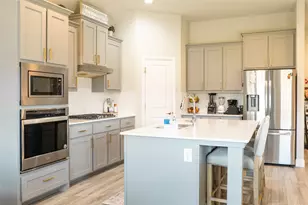 3608 Rolling Meadows Dr, Grand Prairie, TX 76065 - Photo 6