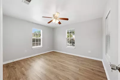 1143 Newport Avenue, Dallas, TX 75224 - Photo 14