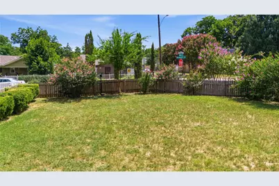1143 Newport Avenue, Dallas, TX 75224 - Photo 34