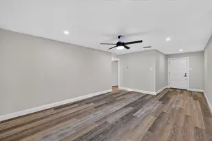 4325 Richard St, Forest Hill, TX 76119 - Photo 4