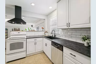 3505 Cromart Avenue, Fort Worth, TX 76133 - Photo 10