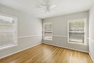 558 Kirkwood Dr, Dallas, TX 75218 - Photo 18
