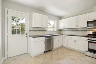 558 Kirkwood Dr, Dallas, TX 75218 - Photo 10