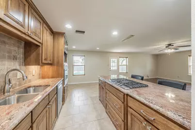 3609 Spring Meadow Lane, Flower Mound, TX 75028 - Photo 8