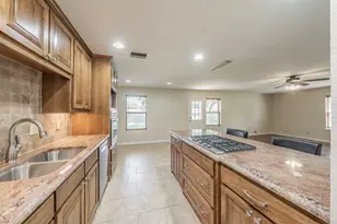 3609 Spring Meadow Ln, Flower Mound, TX 75028 - Photo 8