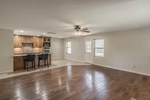 3609 Spring Meadow Ln, Flower Mound, TX 75028 - Photo 4