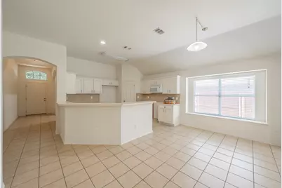 2755 Honey Suckle Drive, Grand Prairie, TX 75052 - Photo 6