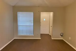 8518 Holly St, Frisco, TX 75034 - Photo 2