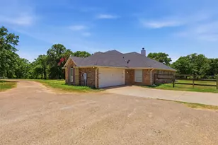 4417 Slayton Rd, Cleburne, TX 76031 - Photo 6