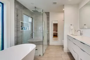 4071 Crown Shore Dr, Dallas, TX 75244 - Photo 6