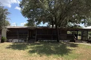 310 Taurus Rd, Granbury, TX 76049 - Photo 20