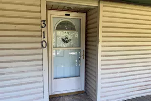 310 Taurus Rd, Granbury, TX 76049 - Photo 4
