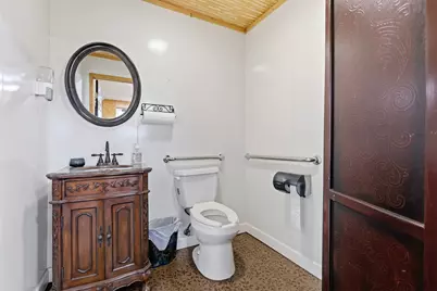 1001 S Main Street, Cleburne, TX 76033 - Photo 6