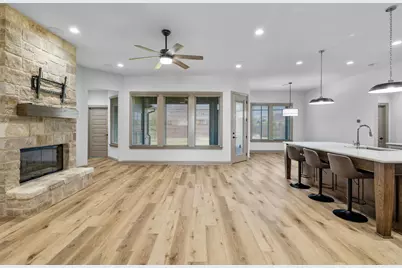 205 Champions Way, Waco, TX 76657 - Photo 8
