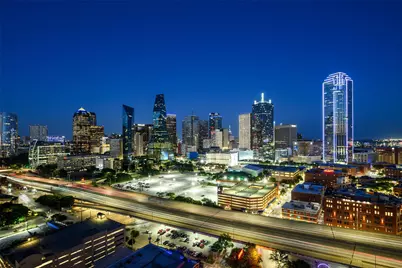 2200 Victory Avenue #2304, Dallas, TX 75219 - Photo 32